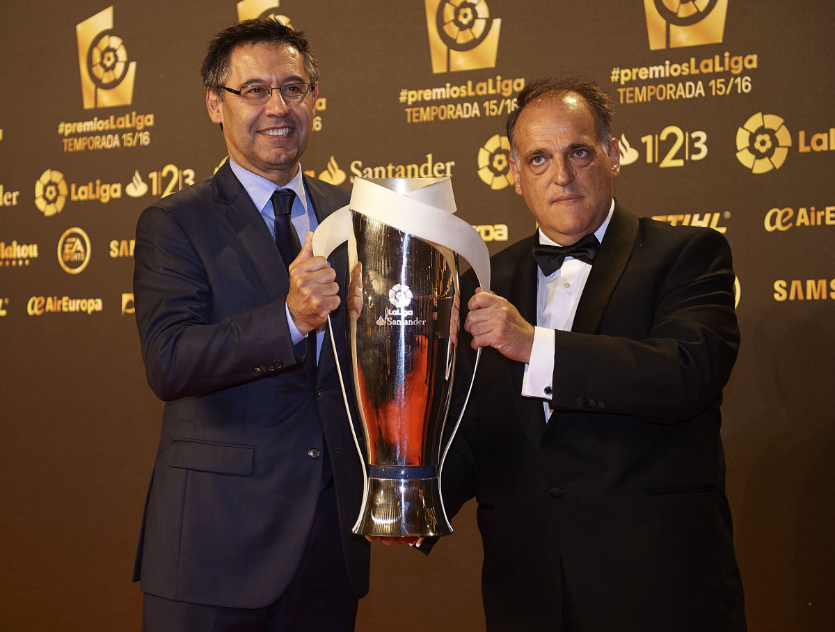 premioslaliga-soccer-awards-2016-5c6436684eed505a66000001.jpg