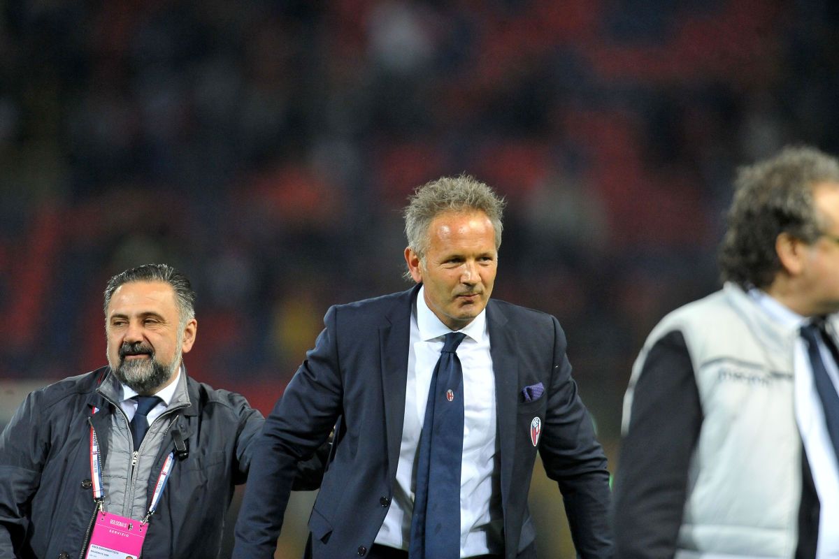 bologna-fc-v-ssc-napoli-serie-a-5ced2b91bb48327cc5000001.jpg