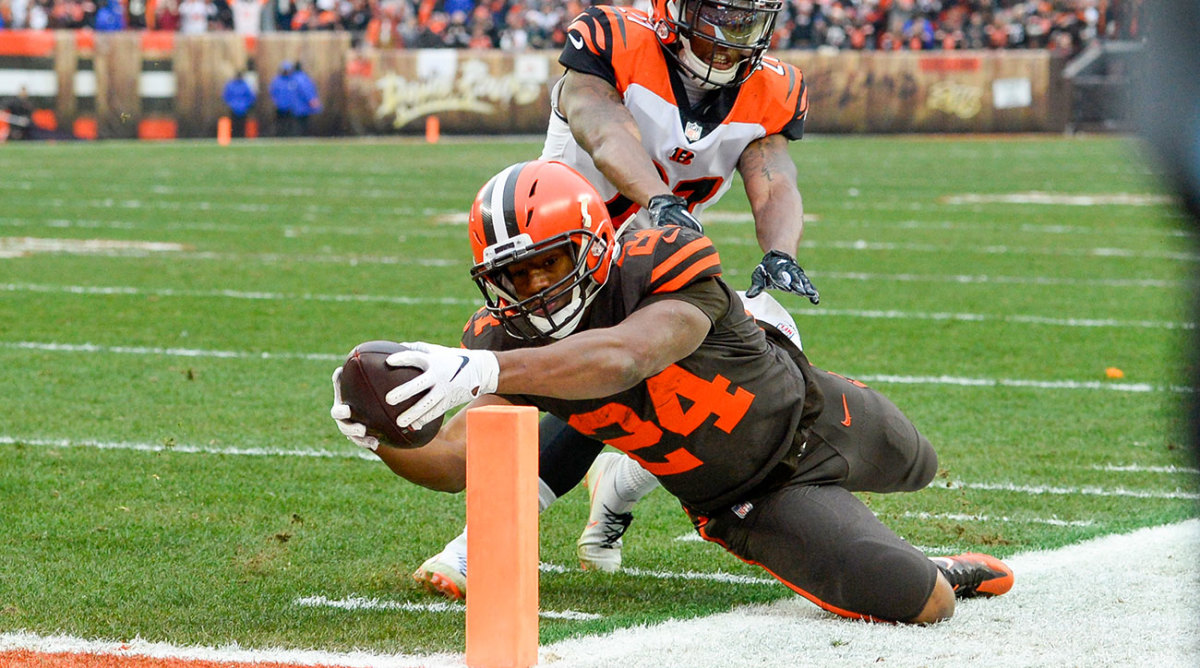 Fantasy Football When to draft Nick Chubb, QB tiers Sports Illustrated