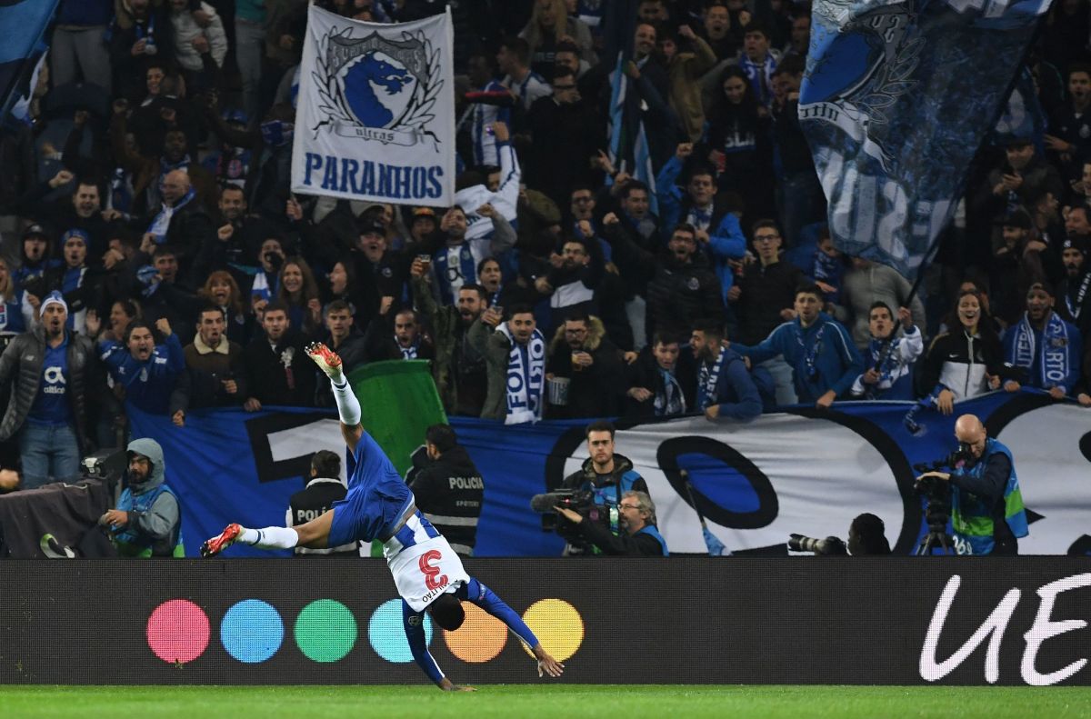 fbl-eur-c1-porto-schalke-5c8a286bba5856ee6d000001.jpg