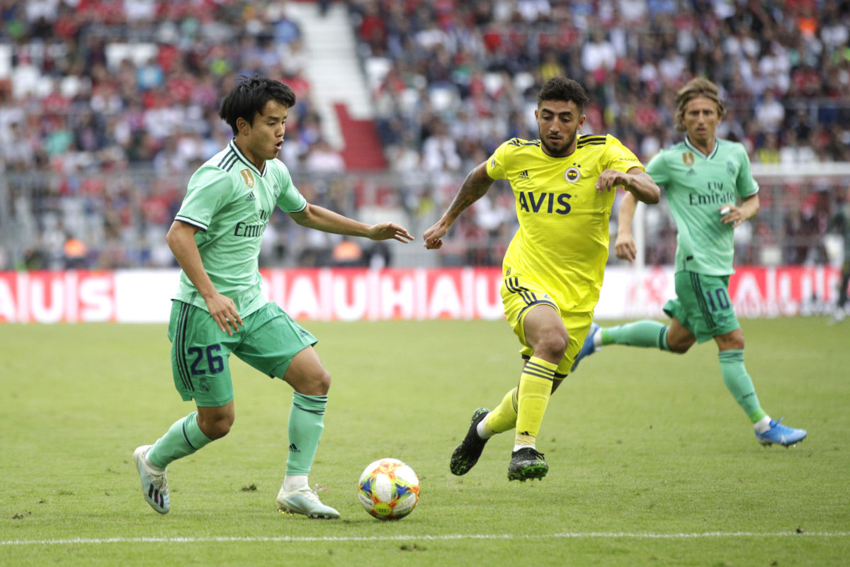 real-madrid-v-fenerbahce-audi-cup-2019-3rd-place-match-5d5e545d45908ab533000001.jpg