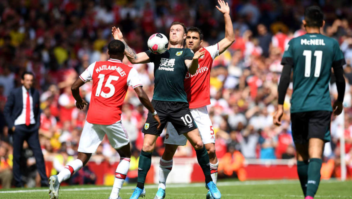 Arsenal Defender Hints He Will Prefer Facing Liverpool ...