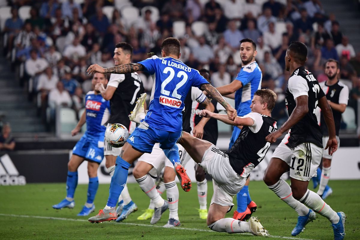 fbl-ita-seriea-juventus-napoli-5d723120ccd33e1229000015.jpg