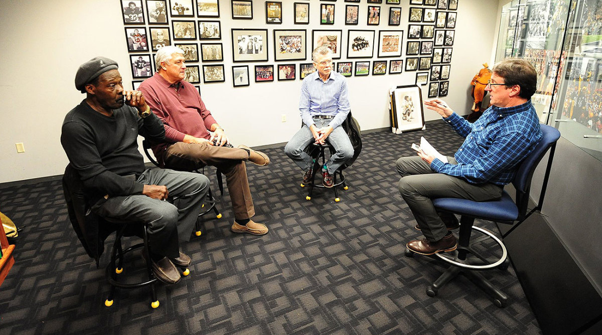 Don Banks (right) interviews former Steelers Frenchy Fuqua, Dave Reavis and Mike Wagner at a 2014 reunion of Pittsburgh’s ’70s Super Bowl teams.