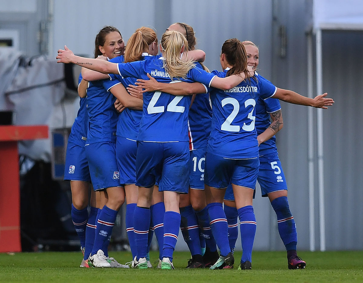 germany-women-s-v-iceland-women-s-2019-fifa-women-s-world-championship-qualifier-5cf7f86db7003fcc5a000001.jpg