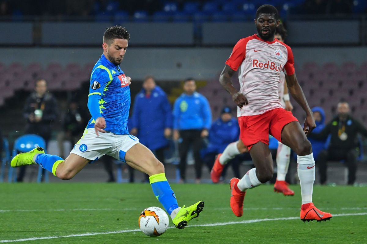 fbl-eur-c3-napoli-salzburg-5c90ccf48d4961a082000003.jpg