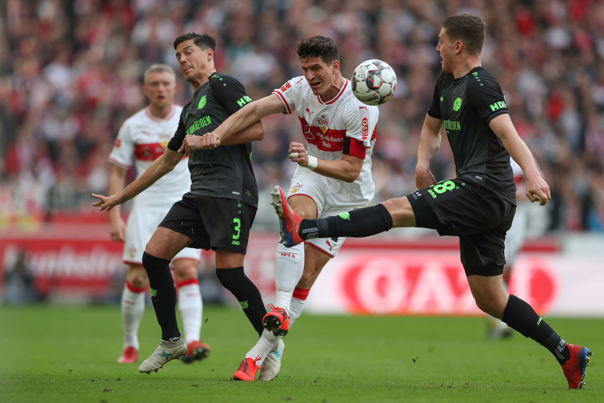 vfb-stuttgart-v-hannover-96-bundesliga-5c7d848a57f6b0eabb000001.jpg