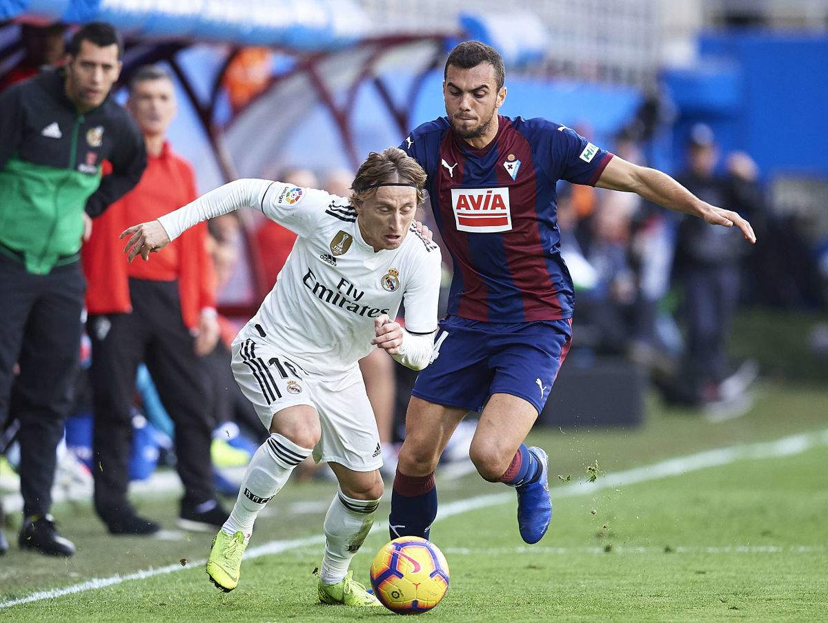 sd-eibar-v-real-madrid-cf-la-liga-5d061b8b8c17674a45000001.jpg
