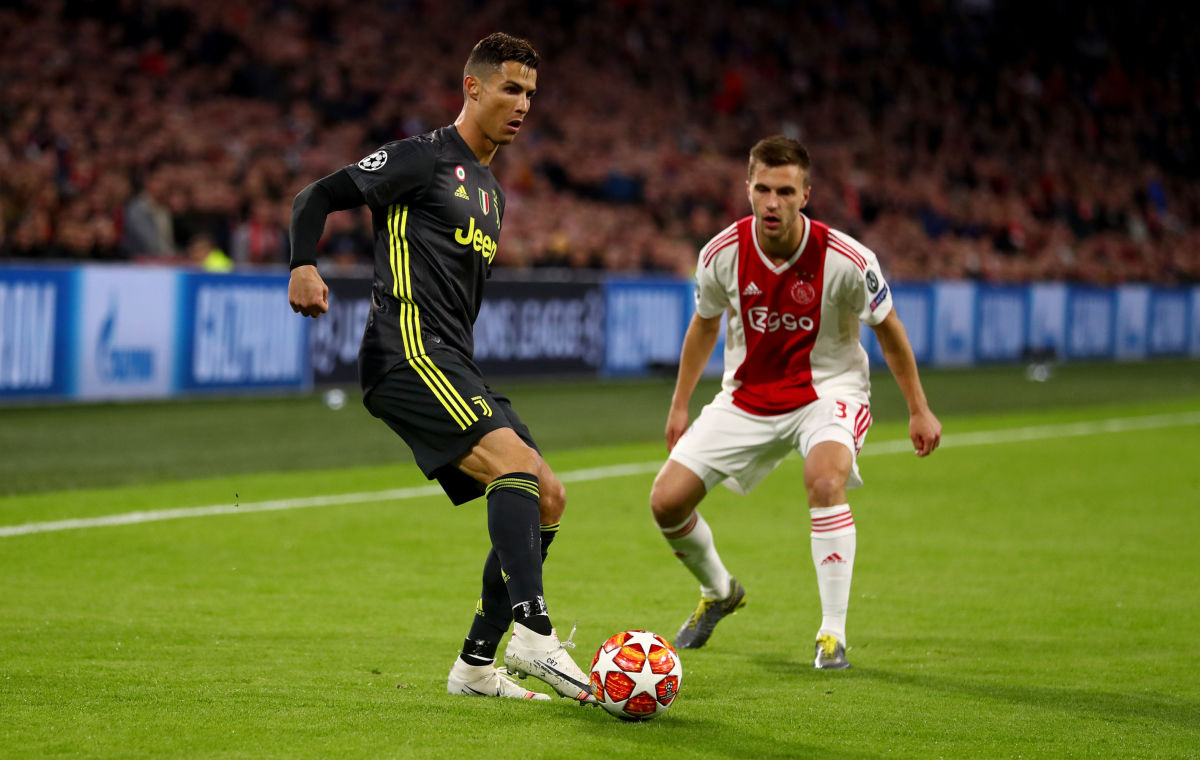 ajax-v-juventus-uefa-champions-league-quarter-final-first-leg-5cb34184a18f53bcdc000001.jpg