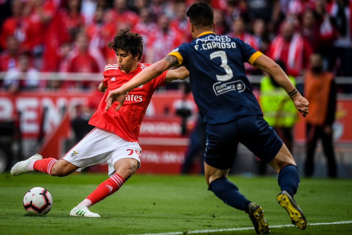 fbl-por-liga-benfica-santa-clara-5cf6cf95dc10a274b6000001.jpg