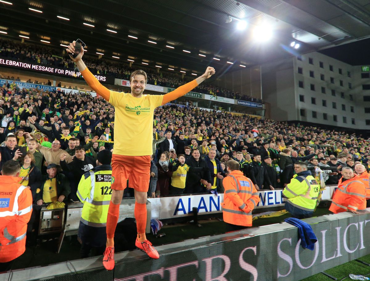 norwich-city-v-blackburn-rovers-sky-bet-championship-5d1de4ebcbdf71066e00000d.jpg