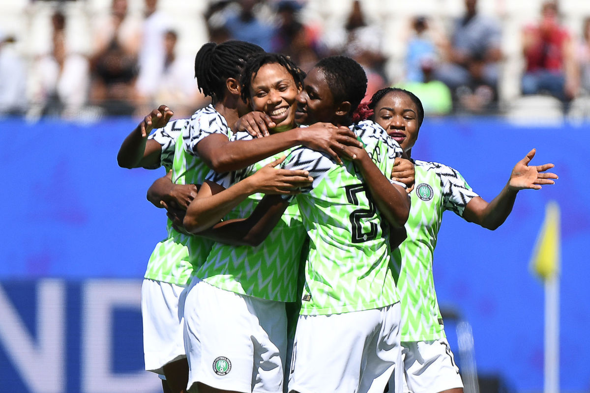 topshot-fbl-wc-2019-women-match14-ngr-kor-5d0cb1626659bdf645000001.jpg