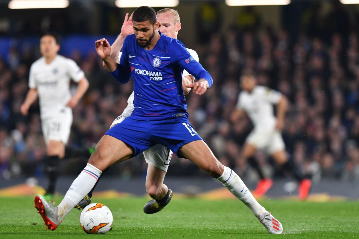 fbl-eur-c3-chelsea-frankfurt-5ced8fb2bb48329a5a000001.jpg