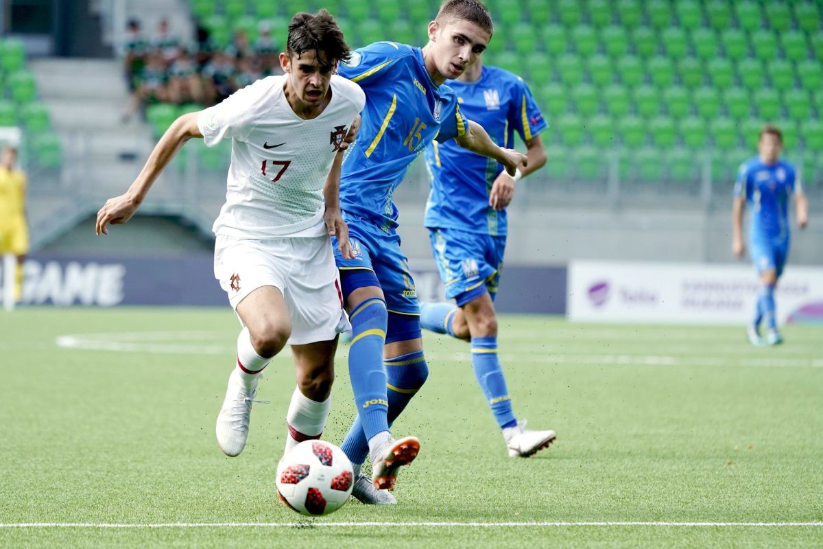 fbl-euro-u19-ukr-por-5c926e7d92243b5b00000001.jpg