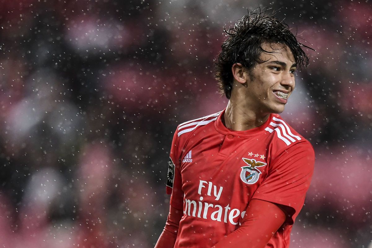 fbl-por-liga-benfica-maritimo-5ced8414bb48325586000001.jpg
