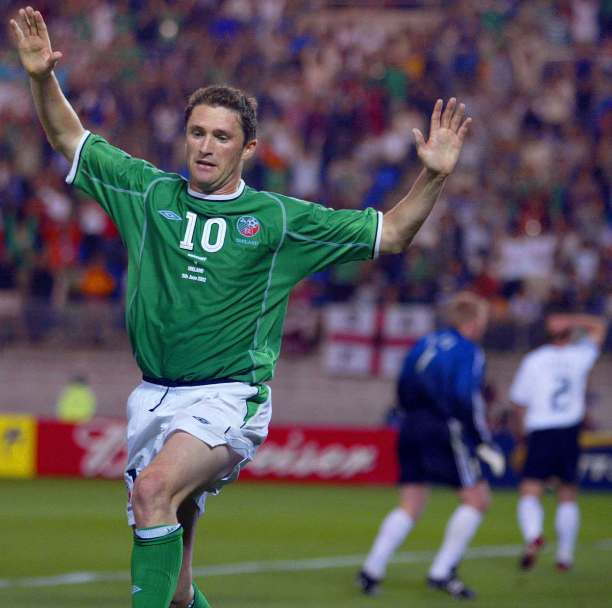 irish-forward-robbie-keane-reacts-after-he-scored-5d2fade15392929b03000001.jpg