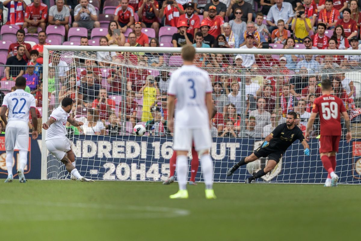 fbl-sui-eng-fra-liverpool-lyon-friendly-5d41e7a6ade6af3171000001.jpg