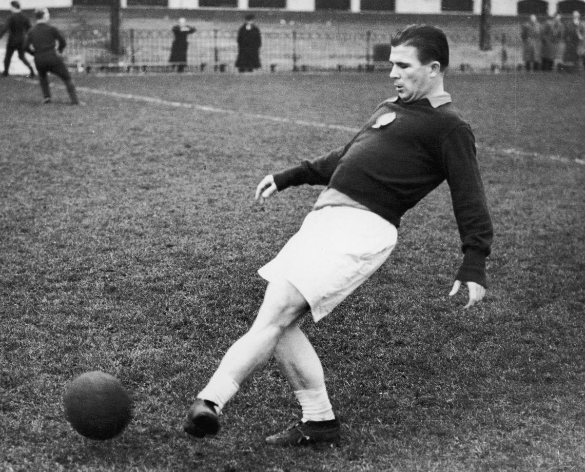 ferenc-puskas-5d2fb3b1539292fa91000001.jpg