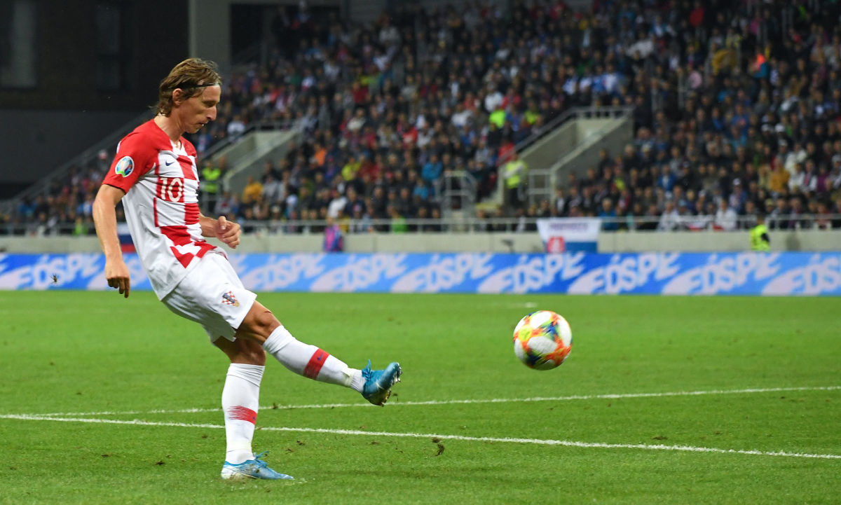 fbl-euro-2020-qualifier-svk-cro-5d7c99d4b0f0b69870000001.jpg
