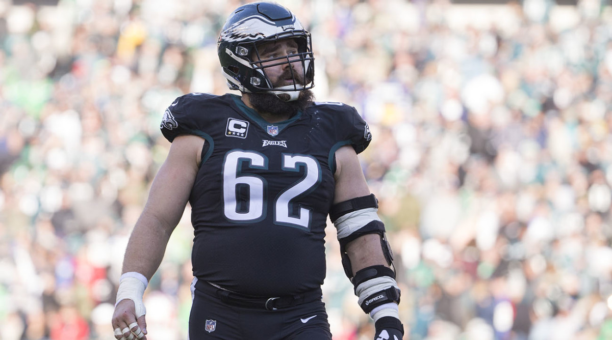 Jason Kelce signed Eagles contract extension at UPS store Sports