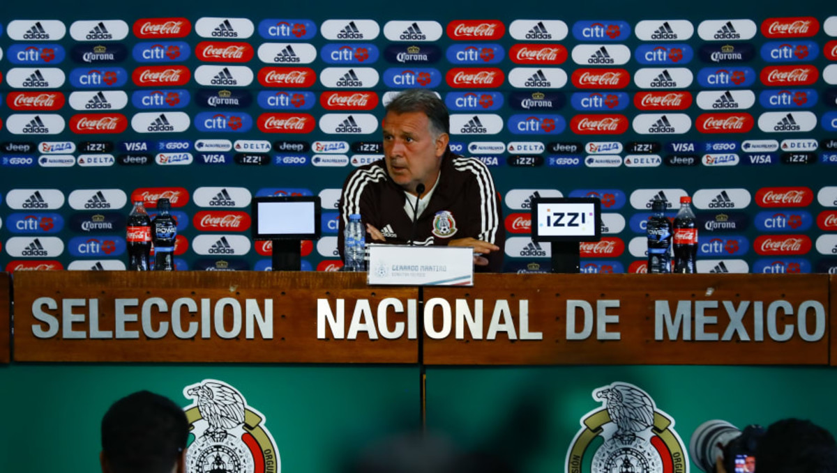 mexico-national-team-training-session-press-conference-5d66377cac98447257000001.jpg