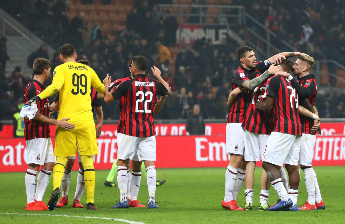 ac-milan-v-empoli-serie-a-5c73bc3a69e4adf1d9000001.jpg