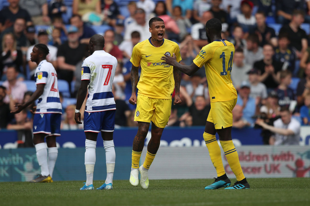 reading-v-chelsea-pre-season-friendly-5d3dc5f24ca97a83df000001.jpg