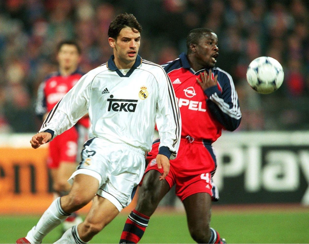 morientes-kuffour-fc-bayern-muenchen-real-madrid-4-1-5c7fa08cb66f151b9b000001.jpg