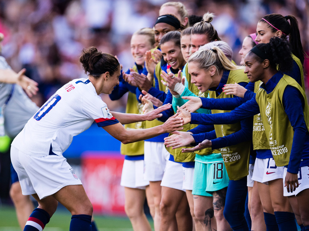 carli-lloyd-celebration-usa-chile.jpg
