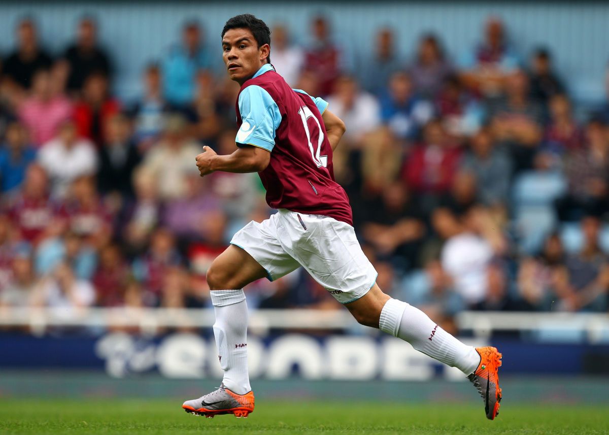 west-ham-united-v-deportivo-la-coruna-5cc418dcaeb53082b2000044.jpg