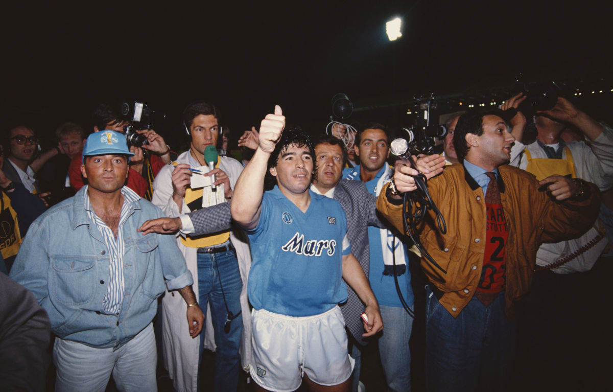 diego-maradona-napoli-v-stuttgart-uefa-cup-final-2nd-leg-1989-5d1398143495b2f593000001.jpg