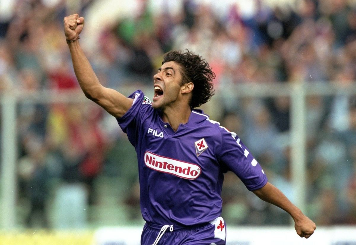 rui-costa-of-fiorentina-celebrates-5d13966c3495b2f0b6000001.jpg