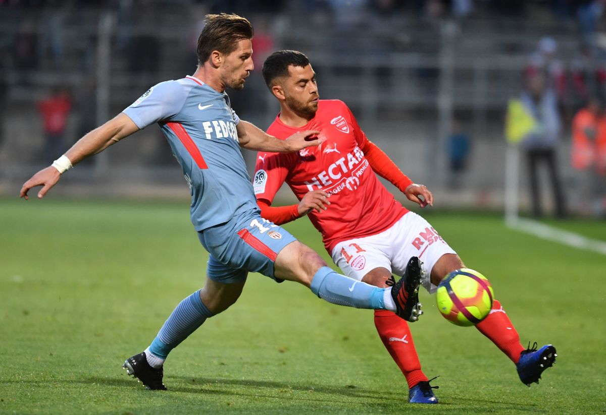 fbl-fra-ligue1-nimes-monaco-5d0211bda412bdc1da000001.jpg