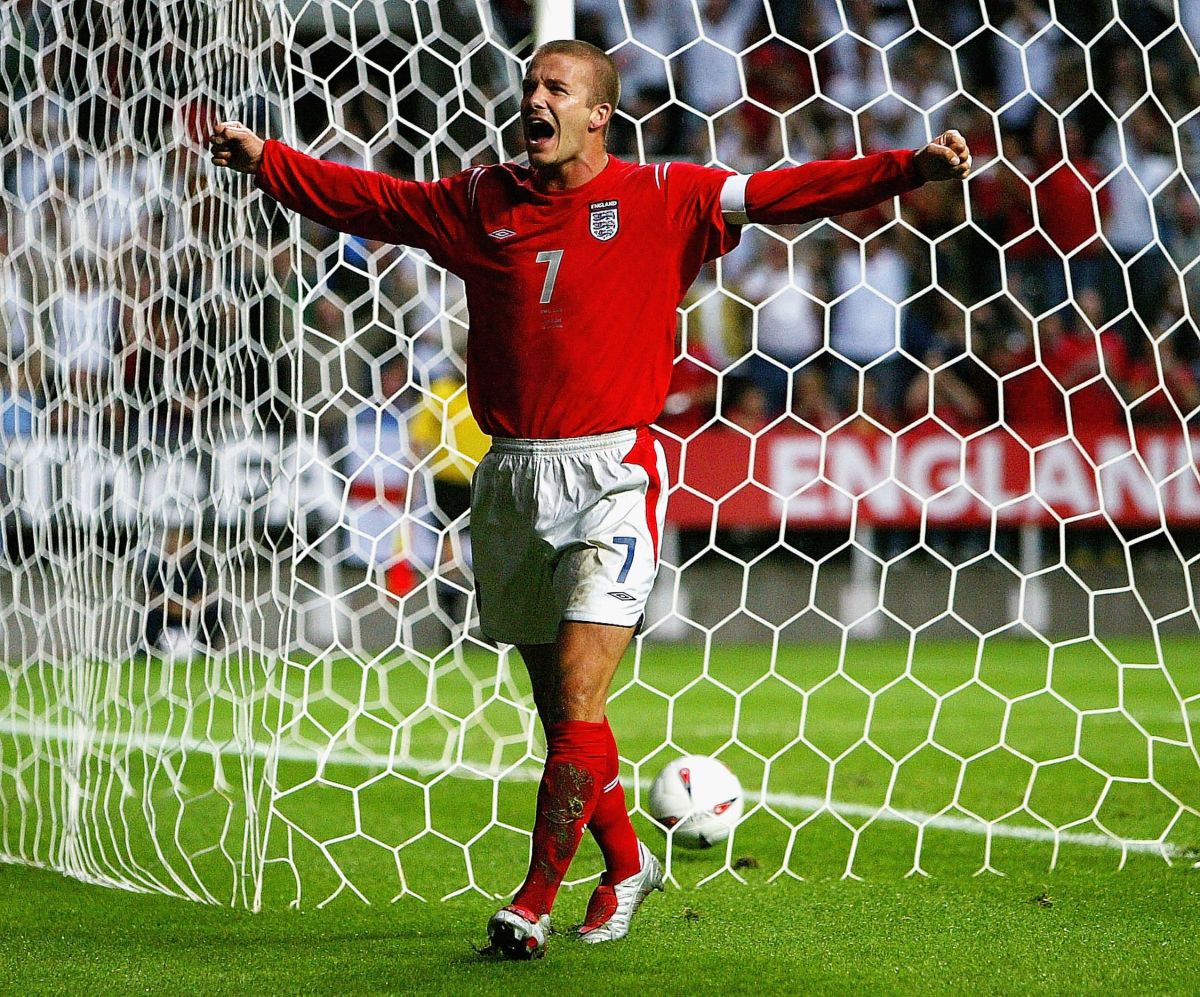 england-v-ukraine-5cee710dc74eed3fa0000001.jpg