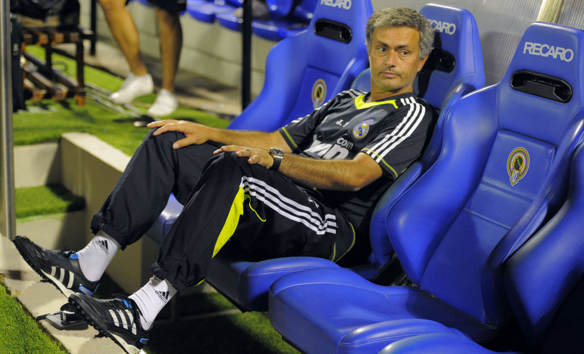 real-madrid-s-coach-jose-mourinho-watche-5c3778cee495e291c8000004.jpg