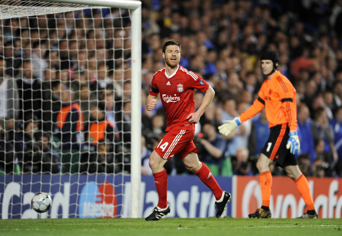 liverpool-spanish-footballer-xabi-alonso-5c66e0b07979403a96000005.jpg