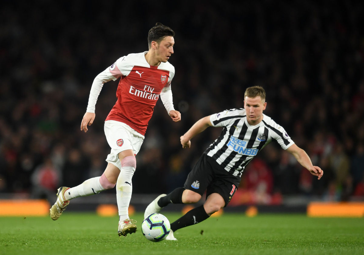 arsenal-fc-v-newcastle-united-premier-league-5ca2806b39b4a0b3fe000001.jpg