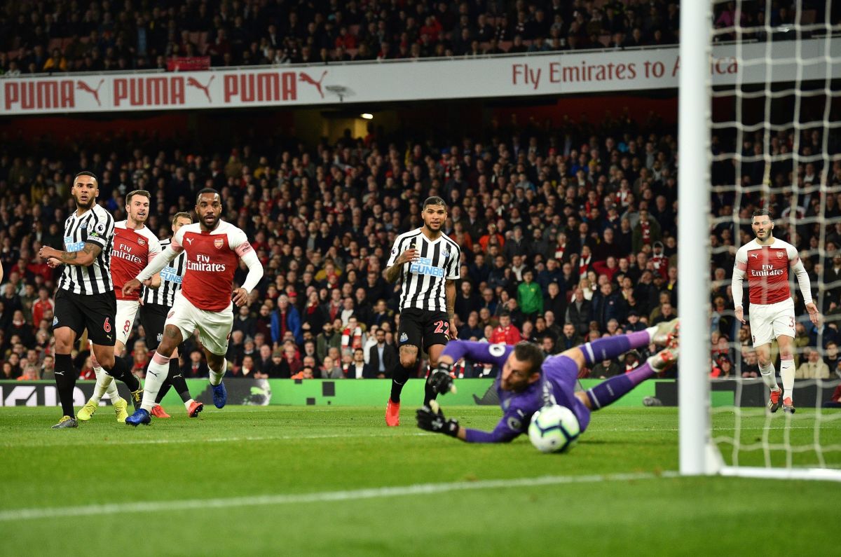 fbl-eng-pr-arsenal-newcastle-5ca26f033c7db62061000001.jpg