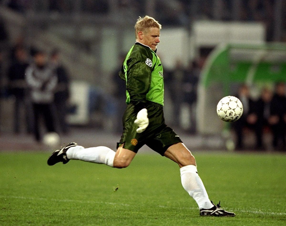 peter-schmeichel-5c90d301e0452d7cee000002.jpg
