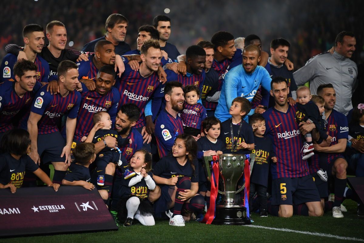 fc-barcelona-v-levante-ud-la-liga-5cc5ac7217fb4bd568000001.jpg