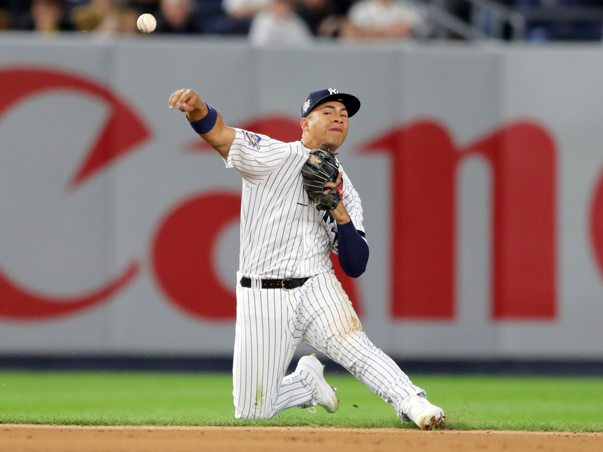 gleyber-torres-shortstop-yankees-injuries-roundup.jpg