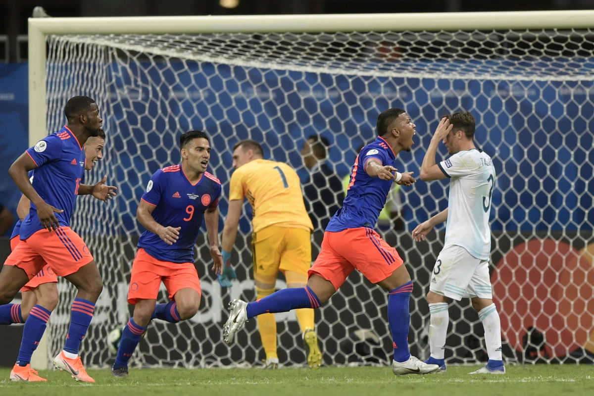 fbl-copa-america-2019-arg-col-5d05894e64c8a7d558000001.jpg
