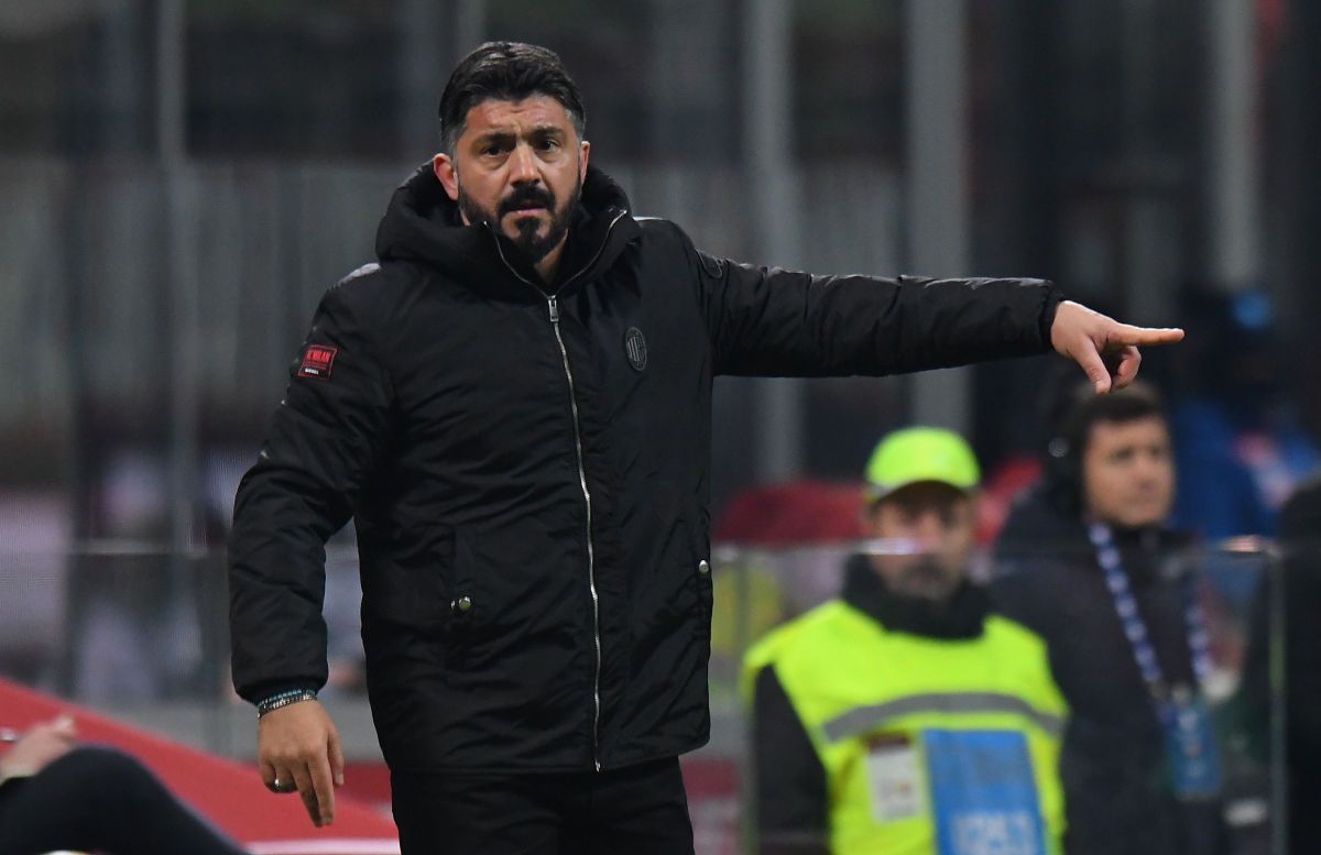 ac-milan-v-ssc-napoli-serie-a-5c4d699ce420dbec93000001.jpg