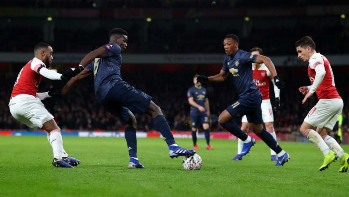 arsenal-v-manchester-united-fa-cup-fourth-round-5c82405fc4cbcc2aaa000001.jpg