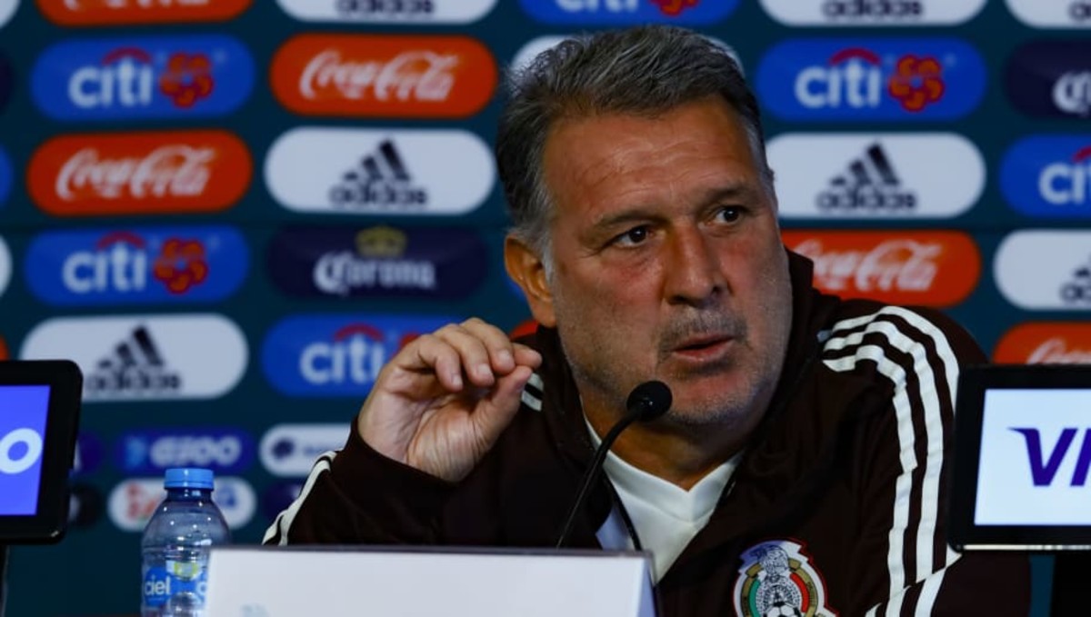 mexico-national-team-training-session-press-conference-5c88d1b19a185a6029000001.jpg