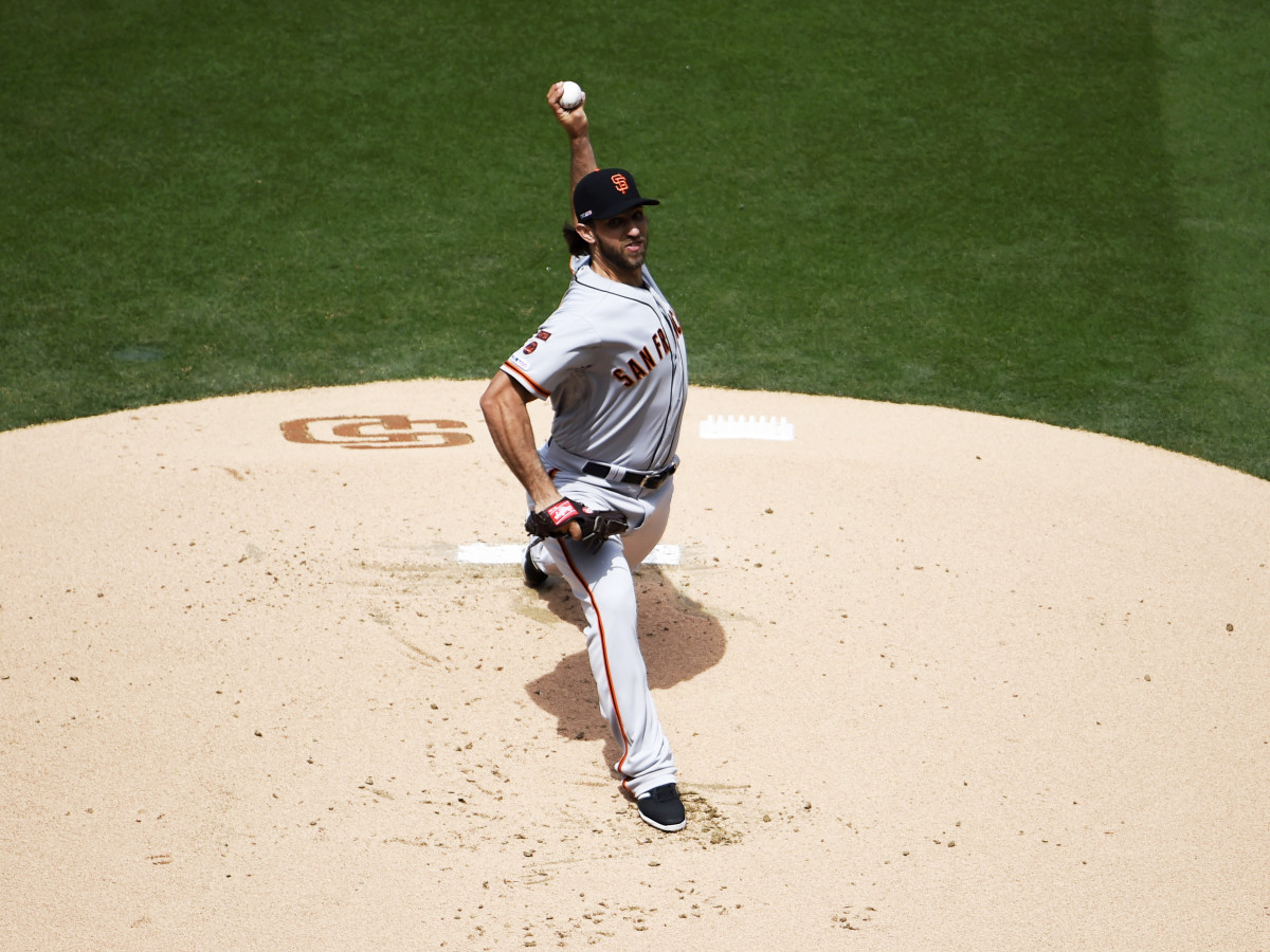 madison-bumgarner-giants-martell-roundup.jpg