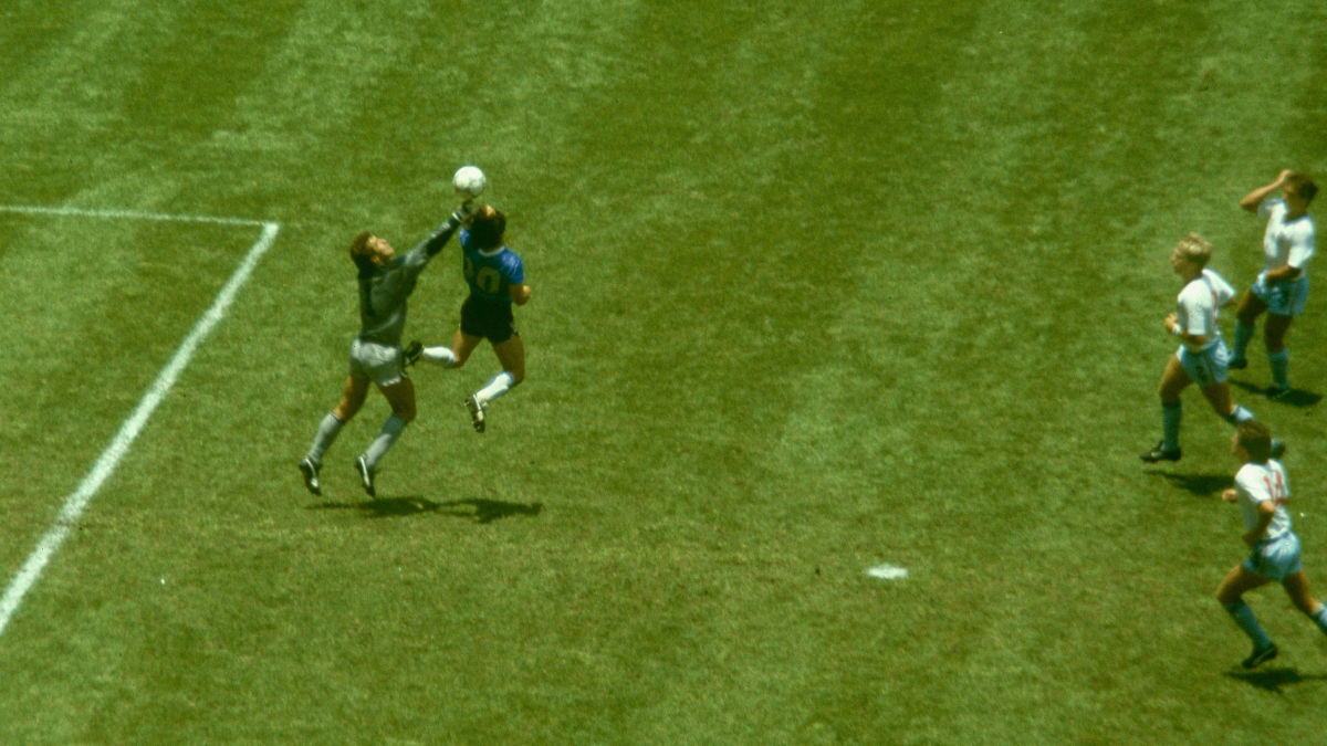 diego-maradona-hand-of-god-goal-argentina-v-england-1986-5c74135ea119317f0000000c.jpg