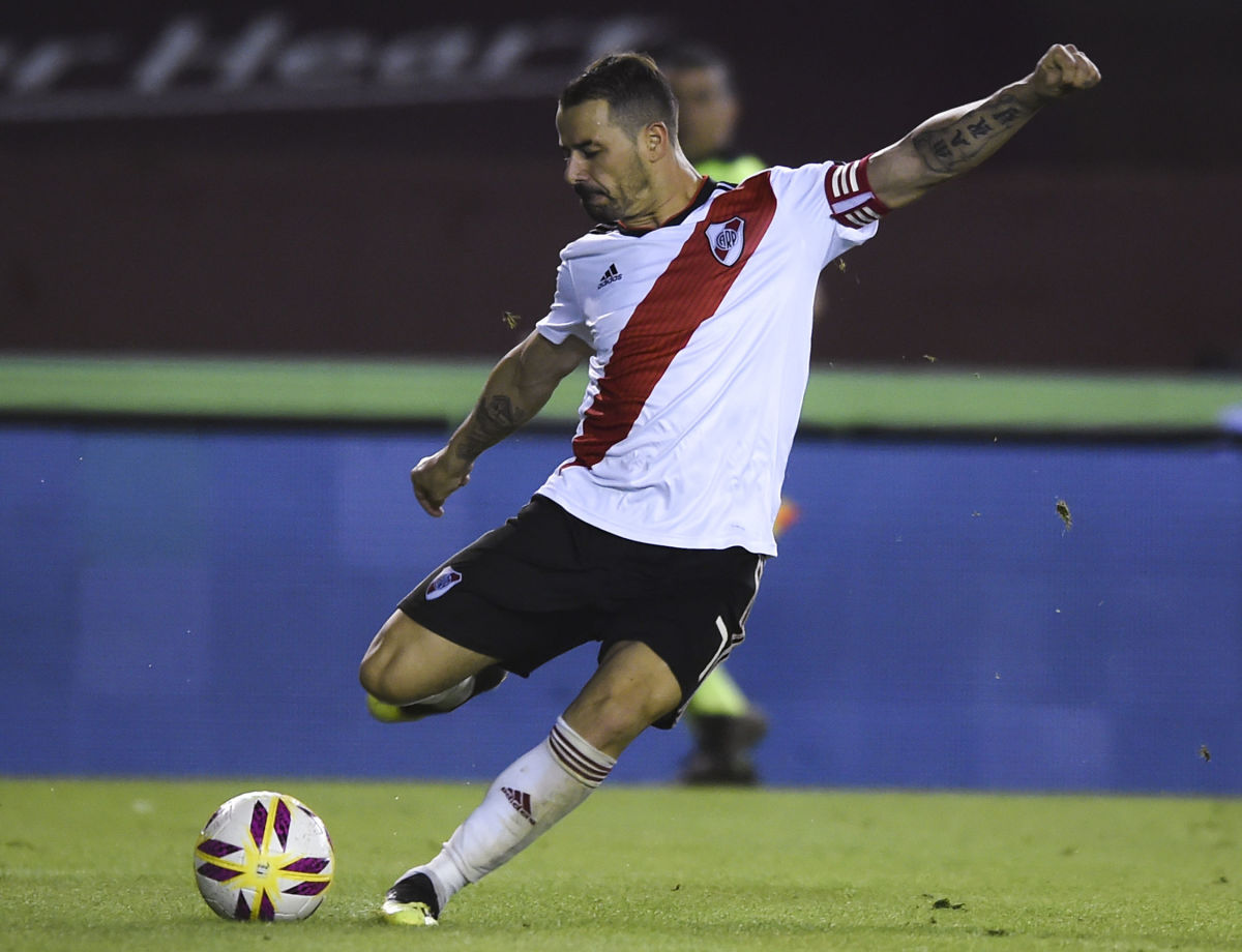 lanus-v-river-plate-superliga-2018-19-5d2a3fb268d609456b000001.jpg