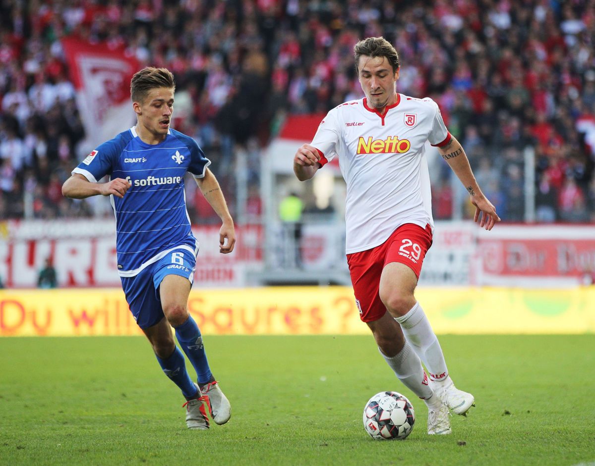ssv-jahn-regensburg-v-sv-darmstadt-98-second-bundesliga-5d0f45f0be32b7e6a4000001.jpg