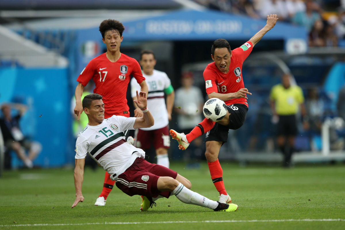 korea-republic-v-mexico-group-f-2018-fifa-world-cup-russia-5d0b8d6787b08984a3000001.jpg